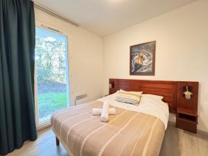 LEmbrun - TV, WiFi, Parking, Piscine de résidence
