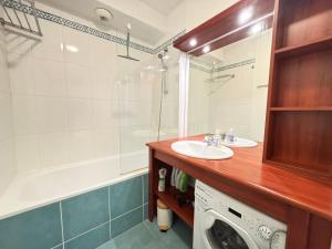 LEmbrun - TV, WiFi, Parking, Piscine de résidence