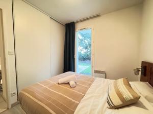 LEmbrun - TV, WiFi, Parking, Piscine de résidence