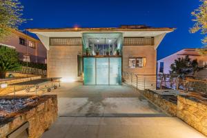 M127 Miramar by Mallorca Villa Selection