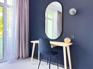 Duplex Retreat 2 Studios Balconies, Wi-Fi