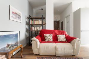 GuestHost - Cenisio Cozy Flat near MM5