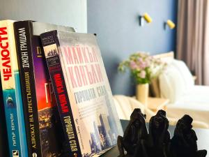 Duplex Retreat 2 Studios Balconies, Wi-Fi