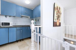 2BR Las Arenas House - Terrace & Pool