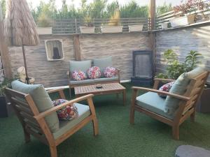 Atypique Ancien Hangar à Bateau