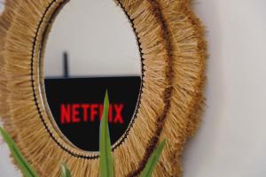 COSY - Climatisé - 2 pas du port - Place aux Herbes