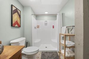 2125 Superior Living