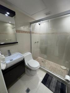 Despierta frente el Azul del Caribe