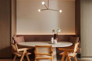 Nosso Logies - Bright Seaside Apartment for 6