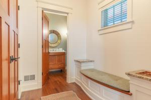 Blue Bayou! Lux home with a beautiful stay in Douglas Michigan!