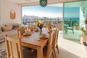 Ocean view 2BR Condo - Private Terrace - Beach