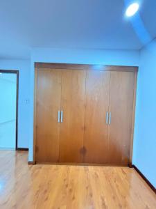 Luxurious & Cozy Duplex at Giai Viet Residence