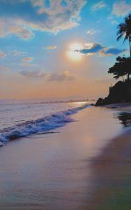 Pe na Areia Prainha Pedra do Jacaré