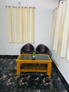 Thulir Farm Stay Near Isha Yoga Adiyogi