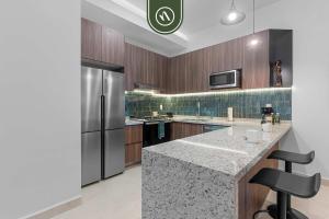 Brand New 1 BR Condo Right Next to the Malecon