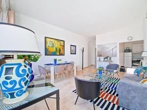 Cannes 2 bedrooms & 2 bathrooms Apartment - 43A