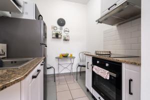 Silva Apartments & Studios with Terrace & Parking