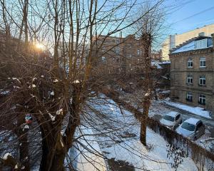 Spacious Designer Apartment in Riga Center with Free Parking & WiFi