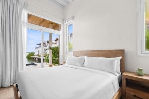 Itzana Resort & Residences