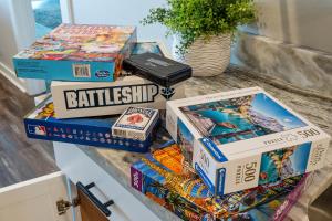 Lakefront Top Floor Condo! Perfect Location!