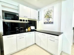 Sunset Beach Villa Wongamart Pattaya