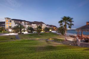 Residence 101-102 Playa De La Paz by Cabo Villas