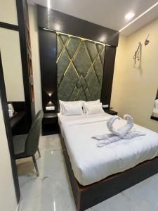 Hotel Sky Suites By Sky Hotels