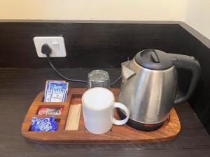 Hotel Sky Suites By Sky Hotels