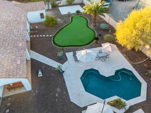 Luxury 6BR Estate Heated Pool Games & Resort