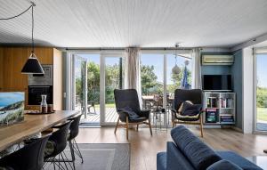Awesome Home In Ringkøbing With Wifi
