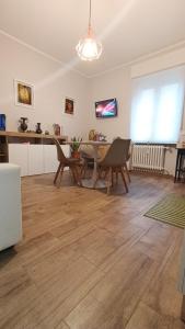 ongi Etorri b&b- Ripamonti,tram 24 per IEO, Policlinico, Fondazione Prada,Duomo