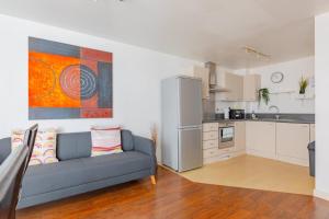 Cosy Room for 2 in a London Shared Flat