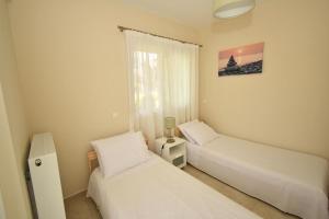 Lemon 2 Sea Side Apartment, Nikiti