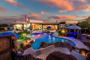 Private Oasis Pickleball Sand Volleyball Sleeps 24