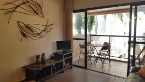 Ubatuba, Apartamento na Praia Grande a 50m da Praia