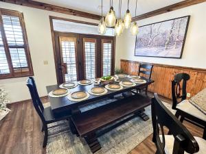 SKI IN Ski OUT Lift Shuffleboard Hot Tub