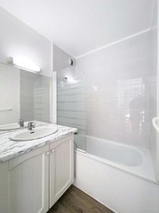 Résidence Bleu Marine - Proche océan appartement 4 personnes, résidence avec piscine, Lacanau Océan MAE-3183