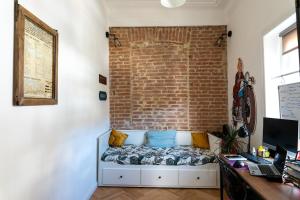 Retro stylish 2BR apartment in Tbilisi center