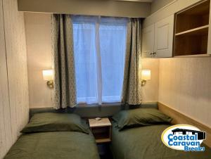 Golden Anchor - Moselle Lodge - Coastal Caravan Breaks
