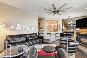 River Bank Lodge 2916