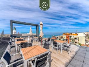 Stunning 2 BR Condo in Romantic Zone - Pool