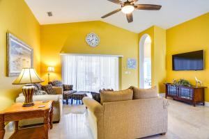 8 Mi to Beach Cape Coral Home with Lanai and Pool