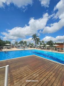 LIFE RESORT, A BEIRA DO LAGO PARANOÁ, CONDOMÍNIO COMPLETO, RESTAURANTE, LAVANDERIA, ACADEMIA, ACESSO AO LAGO, APTO COM WI-FI, SMART TV, AR CONDICONADO, GELADEIRA By REI DOS FLATS