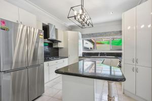 The Balwyn Lifestyle Estate - Splash & Serve