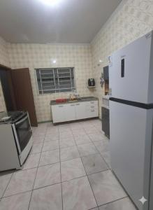 Casa no Canto do Forte, Praia 10 min, Aceita pets