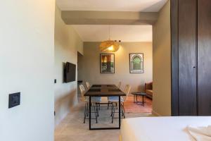 Zellige & Design Your Refuge in Majorelle