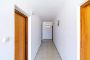 Apartment Mandre 3084c