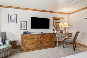 Lodge Tower 194 Two Bedroom Residence