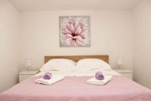 Holiday house with a parking space Supetar, Brac - 25125