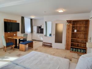 Appartement 2 mit Terrasse